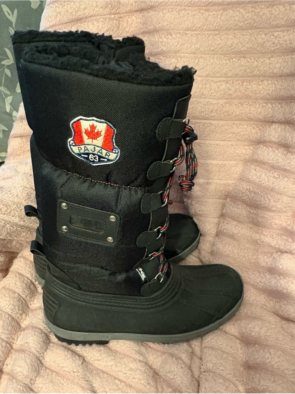 Pajar Black Winter Lace-Up Snow Boots with Red Accents